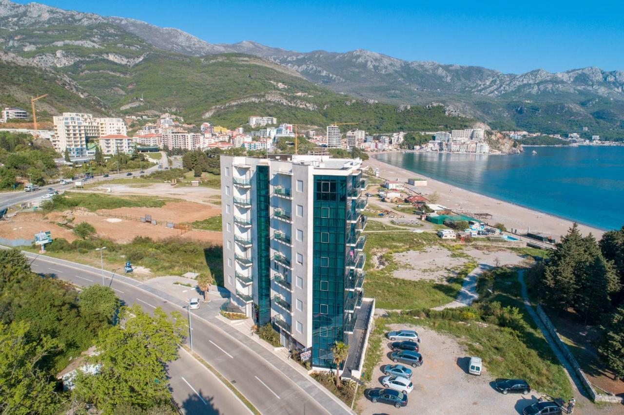 בודווה Apartments Crystall מראה חיצוני תמונה