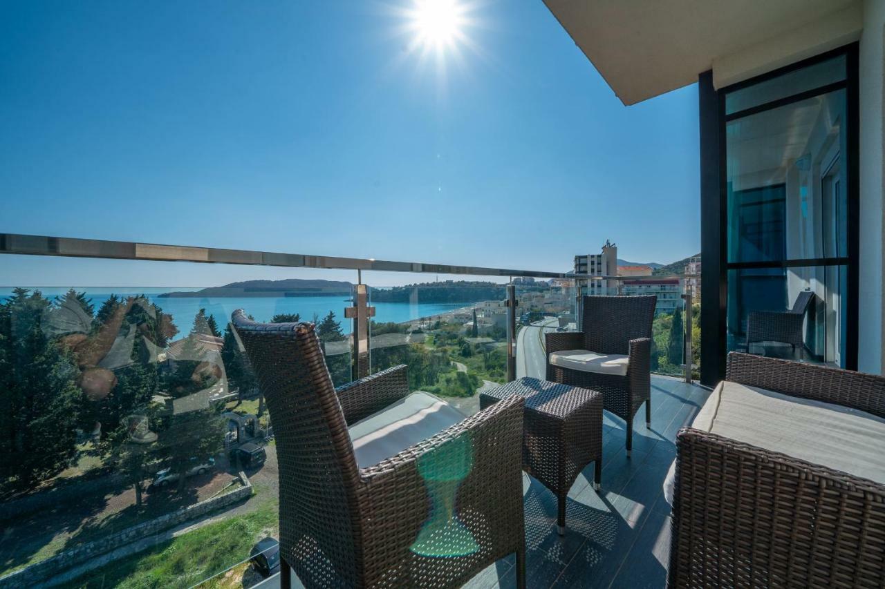 בודווה Apartments Crystall מראה חיצוני תמונה